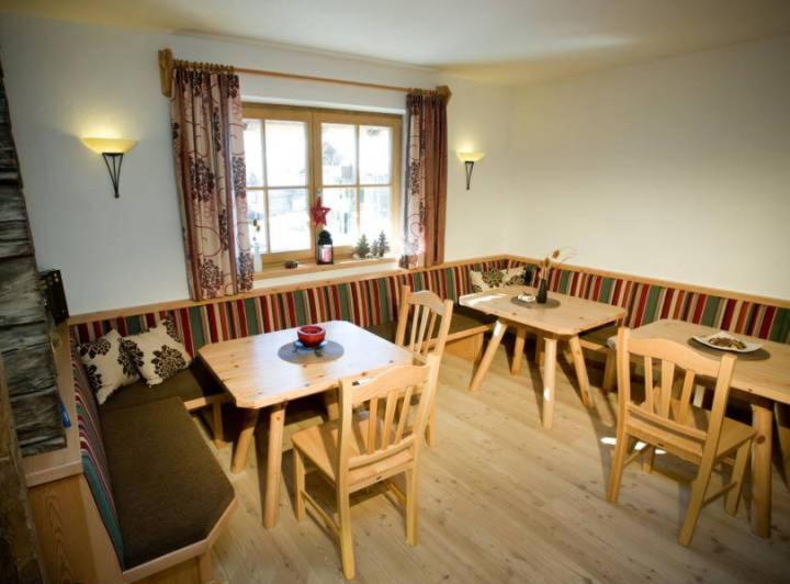 Birnbaumer Apartment